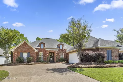 Exterior - 543 Turtle Ln, Brandon, MS 39047 photo 2 of 11