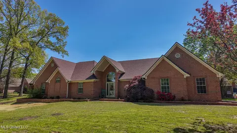 4109 Roman Forest Dr, Olive Branch, MS 38654