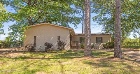 903 Post Rd, Clinton, MS 39056 photo 4