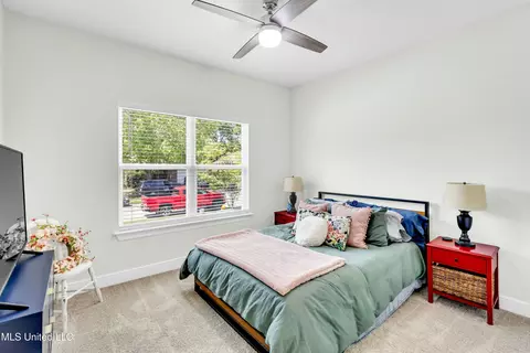 724 Waters View Dr, Biloxi, MS 39532 photo 21