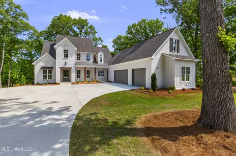 227 Oakside Trl, Madison, MS 39110