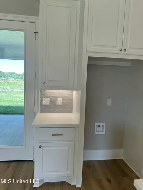 Other - 485 Aurora Cir, Canton, MS 39046 photo 2 of 13
