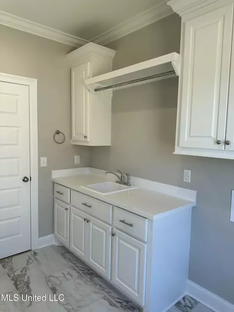 Other - 485 Aurora Cir, Canton, MS 39046 photo 7 of 13