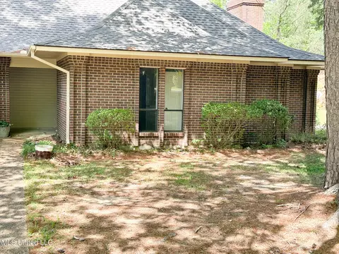 103 Fairfax Cir #B, Brandon, MS 39047