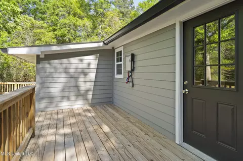 Exterior - 370 Mcgregor Rd, Wiggins, MS 39577 photo 3 of 7