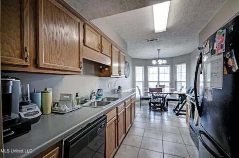 137 Windchase Dr, Brandon, MS 39042 photo 10
