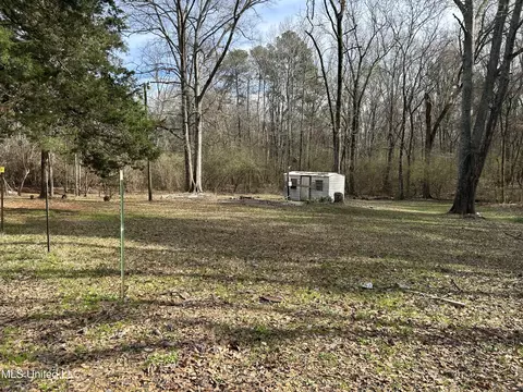 2149 S Ridge Rd, Byram, MS 39272 photo 1