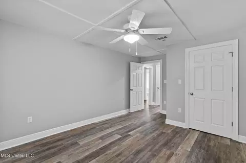 Bedroom - 32 Pine St, Sumrall, MS 39482 photo 5 of 5