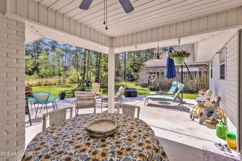 Exterior - 8316 Amoka Dr, Diamondhead, MS 39525 photo 3 of 10