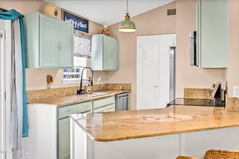 Kitchen - 8316 Amoka Dr, Diamondhead, MS 39525 photo 1 of 4