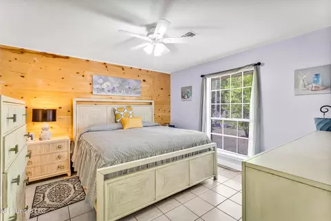 Bedroom - 8316 Amoka Dr, Diamondhead, MS 39525 photo 1 of 4