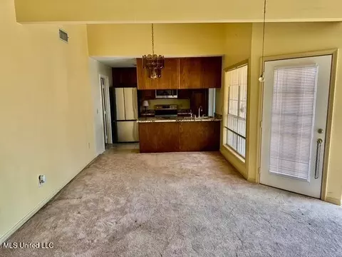 976 Garvin St, Jackson, MS 39206 photo 10