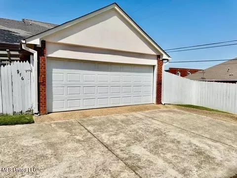 976 Garvin St, Jackson, MS 39206 photo 34