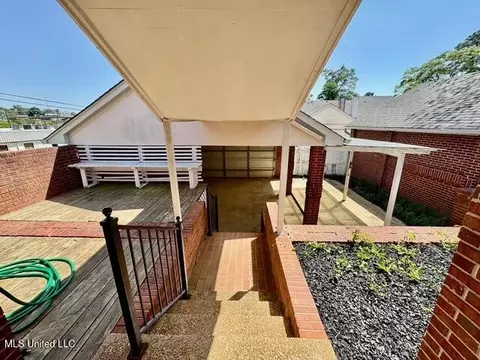 976 Garvin St, Jackson, MS 39206 photo 30