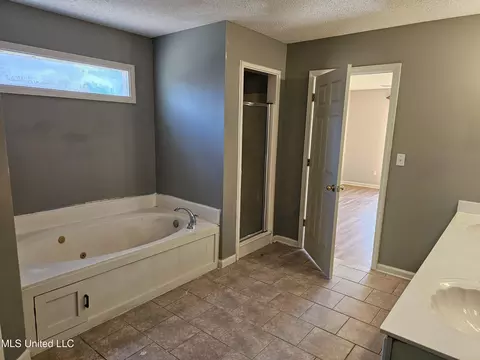 5746 Eagleston Dr, Olive Branch, MS 38654 photo 19