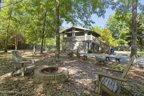 144 Aiken Rd, Waveland, MS 39576