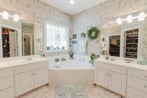 417 Devonport Cir, Raymond, MS 39154 photo 20