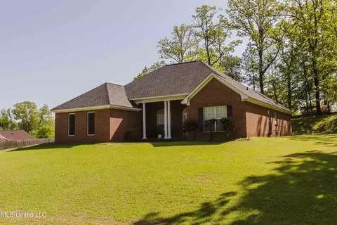 417 Devonport Cir, Raymond, MS 39154 photo 29