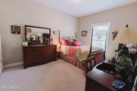 417 Devonport Cir, Raymond, MS 39154 photo 13