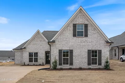 3762 Roland Dr, Southaven, MS 38672
