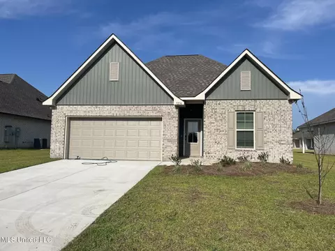 7236 Pencarrow Cir, Ocean Springs, MS 39564