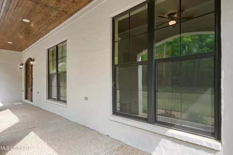 Exterior - 6978 Vaiden Rd, Hernando, MS 38632 photo 5 of 16