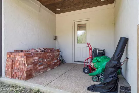 Other - 6978 Vaiden Rd, Hernando, MS 38632 photo 11 of 13