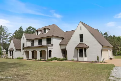 Exterior - 6978 Vaiden Rd, Hernando, MS 38632 photo 3 of 16