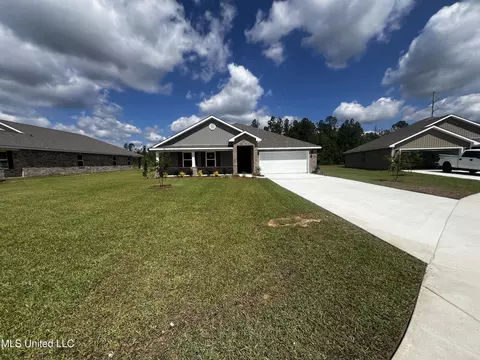 9699 Reserve Blvd, Biloxi, MS 39532