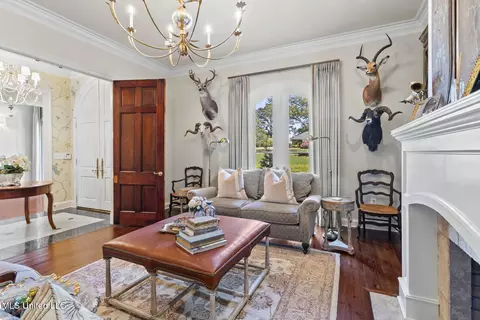 Living - 115 Royal Lytham, Jackson, MS 39211 photo 2 of 6