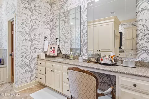 Bath - 115 Royal Lytham, Jackson, MS 39211 photo 1 of 5