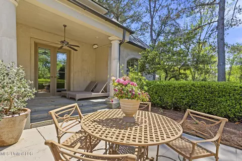 Exterior - 115 Royal Lytham, Jackson, MS 39211 photo 3 of 11