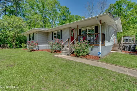 202 Trickhambridge Rd, Brandon, MS 39042