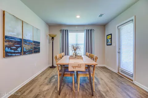 1007 Enclave Cir, Long Beach, MS 39560 photo 14