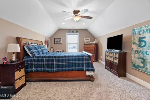 Bedroom - 2850 Horn Lake Rd, Hernando, MS 38632 photo 5 of 5