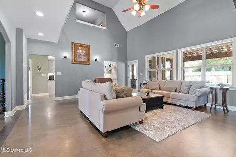 Other - 2850 Horn Lake Rd, Hernando, MS 38632 photo 5 of 16