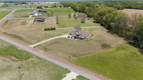 View/Area - 2850 Horn Lake Rd, Hernando, MS 38632 photo 1 of 6