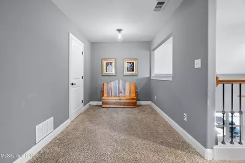 Entry Way - 2850 Horn Lake Rd, Hernando, MS 38632 photo 6 of 6