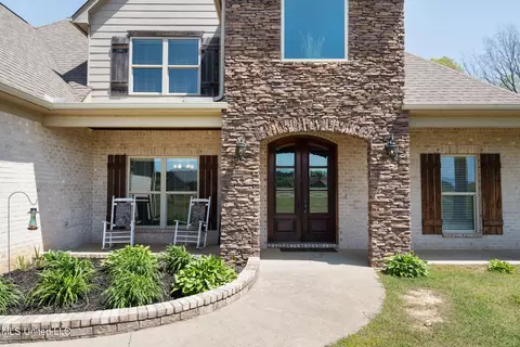 Exterior - 2850 Horn Lake Rd, Hernando, MS 38632 photo 5 of 12