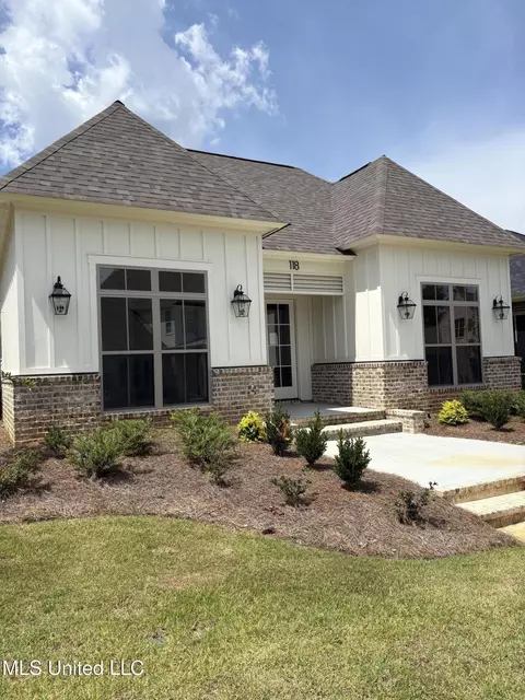 118 Water St, Madison, MS 39110