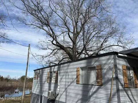 1851 Turtle Rd, Byram, MS 39272 photo 2