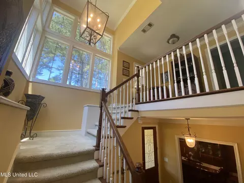 Entry Way - 140 Oak View Dr, Terry, MS 39170 photo 5 of 10