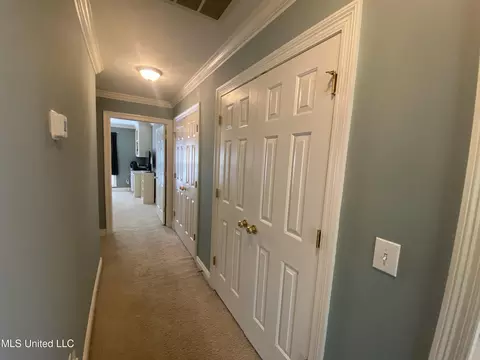 Entry Way - 140 Oak View Dr, Terry, MS 39170 photo 9 of 10