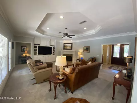 Living - 140 Oak View Dr, Terry, MS 39170 photo 1 of 5