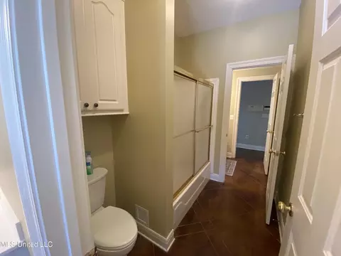 Bath - 140 Oak View Dr, Terry, MS 39170 photo 8 of 13