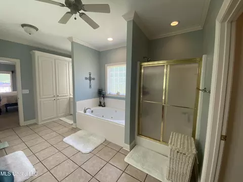 Bath - 140 Oak View Dr, Terry, MS 39170 photo 3 of 13