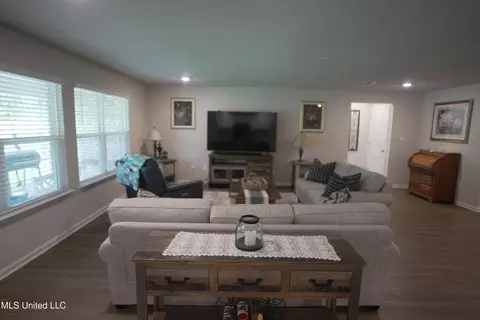 Other - 1072 Enclave Cir, Long Beach, MS 39560 photo 5 of 7