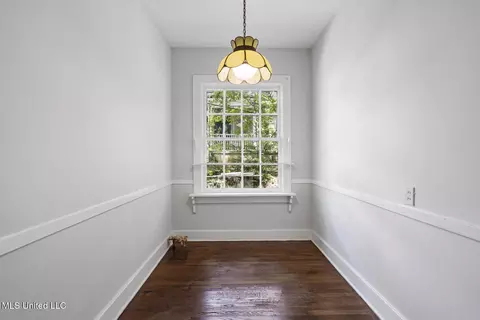 Dining - 1621 St Ann St, Jackson, MS 39202 photo 2 of 2
