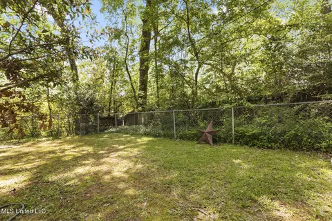 Exterior - 1621 St Ann St, Jackson, MS 39202 photo 4 of 4