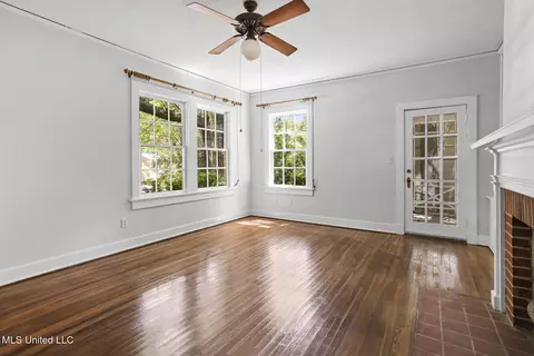 Living - 1621 St Ann St, Jackson, MS 39202 photo 3 of 3